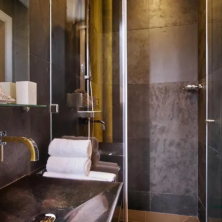 Arthur Croisette كان